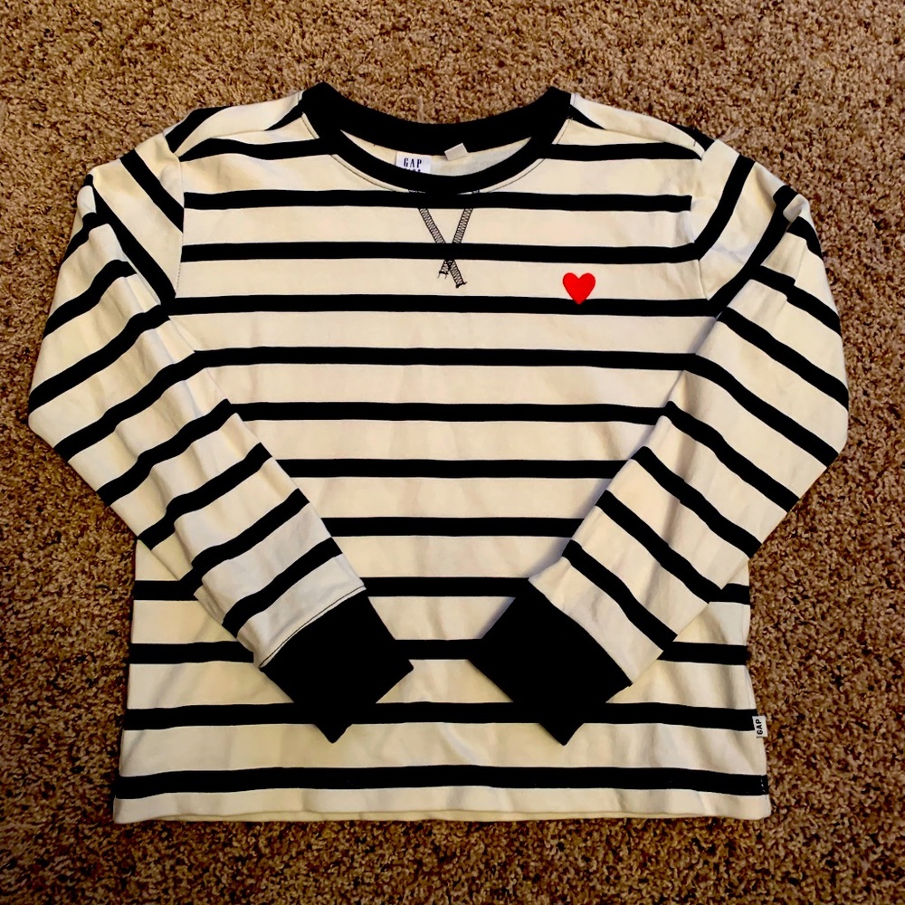 Gap Kids Navy and White Striped Top with Red Heart Detail. Like New. Size 8/M